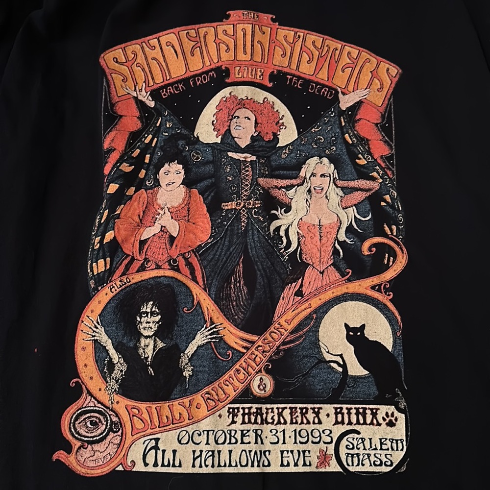 Hocus Pocus V Neck - Picture 2 of 3